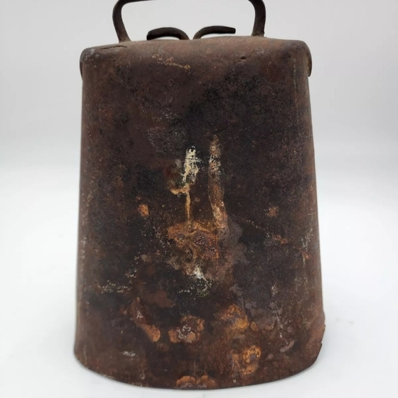 Antique Cow Bell Farm Hand Forged Large Country Rustic Decor - Picture 3 of 8